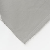 エンジェルウィングズモノグラムエレガントグレイ フリースブランケット (角)