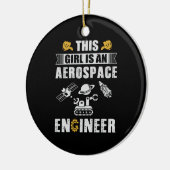 エンジニアこの女の子は航空宇宙技師だ セラミックオーナメント (左)