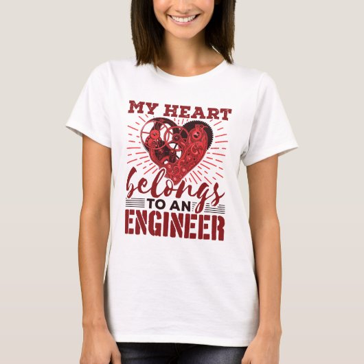 エンジニアの妻や彼女に捧げるハート Tシャツ (正面)