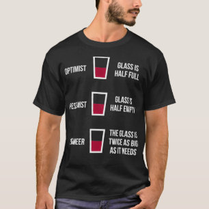 エンジニアグラス半分のエンジニアリングおもしろいジョーク Tシャツ