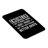 エンジニア私は物事を愚かな証拠にしようとするが、彼らは マグネット (右側)