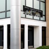 エンジン始動!自動車レース – 自動車業界 横断幕 (ビルの外側)