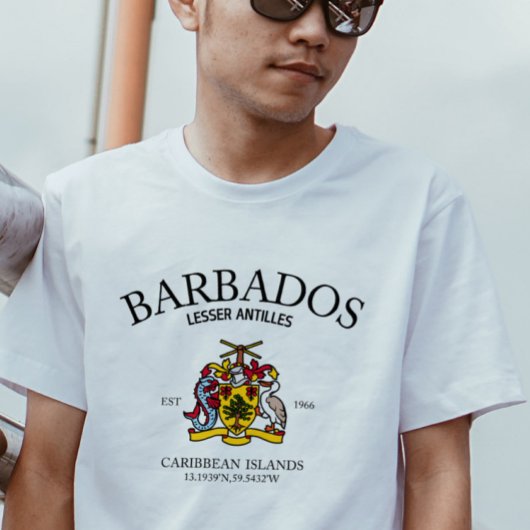 エンスアイランドプライドとバルバドス国旗Tシャツ Tシャツ