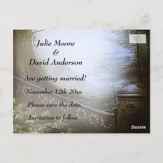 エンチャントされた森のシーン日付を保存 ポストカード (裏面)