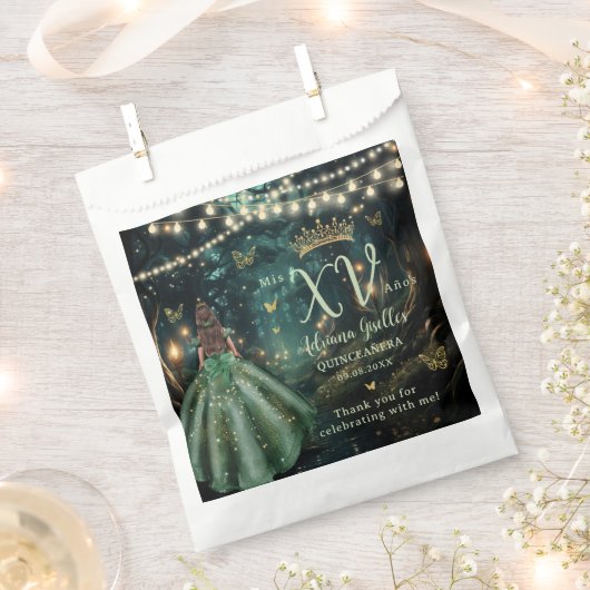 エンチャントフォレストエメラルドグリーンドレスキンセアニラ フェイバーバッグ (クリップ留めされた状態)