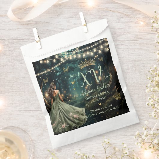 エンチャントフォレストセージ緑ドレスキンセアニラXV フェイバーバッグ (クリップ留めされた状態)