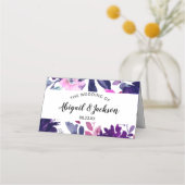 エンチャントフローラパープルウェディングレセプションテーブル プレイスカード (裏面)