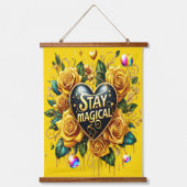 エンチャントブーケオブゴールデンバラとハート 吊り下げ型タペストリー (正面)