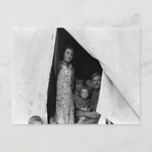 エンドウ豆の収穫の間の移住性家族 -- 1939年 ポストカード