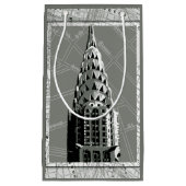 エンパイア・ステート・ビルディングが付いているニューヨークの通り スモールペーパーバッグ (正面)