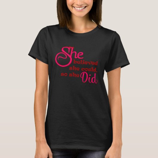 エンパワーメント女性引用文 Tシャツ (正面)