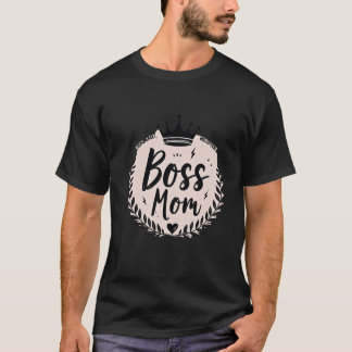 エンパワーメント ボス ママ クラウン ローレル リース タイポグラフィ Tシャツ