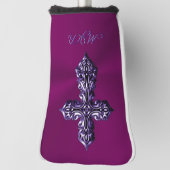 エンボスに見えるゴシック様式の十字架で紫とモノグラム ゴルフヘッドカバー (回転90)