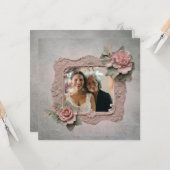 エンボスピンクのバラおばあちゃんの写真フレーム カード (正面/裏面インサイチュ)