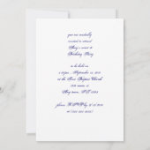 エンボス加工された青いスクロールが特徴のエレガントな招待状 招待状 (裏面)