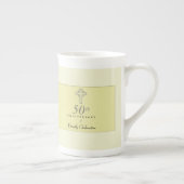 エンボス・クロス神父50周年 ボーンチャイナマグカップ (右)