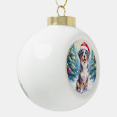 エンルブッヘル山犬の雪の森のサンタ セラミックボールオーナメント (左)