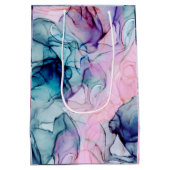 エーテルティール（緑がかった色）ピンクパープルインモダンキグラム結婚ズ ミディアムペーパーバッグ (裏面)