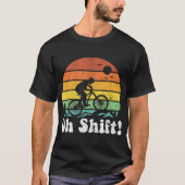 オおもしろいシフトマウンテンバイクライダーサイクリングレトロシー Tシャツ (正面)