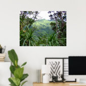 オアフのマノア渓谷の上のコロウ山脈 ポスター (ホームオフィス)