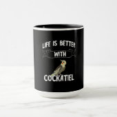 オウムのオウムの飼い主との生活の方が良い マグカップ (中央)