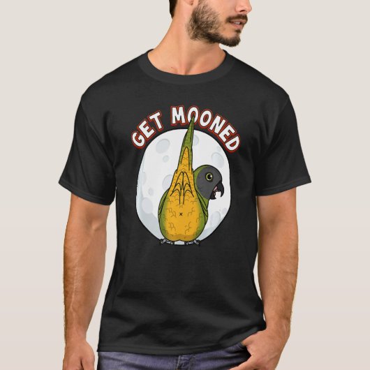 オウムの中でオウムに触れるとセネガルのオウムが混乱する Tシャツ (正面)
