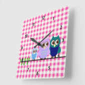 オウルズファミリーの壁掛け時計 スクエア壁時計 (傾斜)