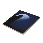 オオカミが月の飾り瓦で吠える タイル (側面)