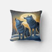 オオカミが満月の下で冬にハウリング クッション (正面)