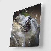 オオカミの戦い スクエア壁時計 (傾斜)