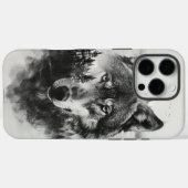 オオカミは霧がかった森の中を凝視する Case-Mate iPhoneケース (裏面 (横))