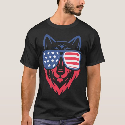 オオカミ愛国者 Tシャツ (正面)