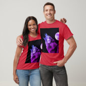 オオカミ・ハウリング・アット・ムーン Tシャツ (ユニセックス)