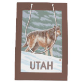 オオカミStandingUtah ミディアムペーパーバッグ (裏面)