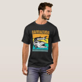 オオメバルクーダ釣り野生生物塩水フィ Tシャツ (正面フル)