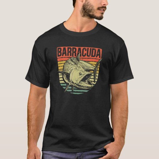 オオメバルクーダ釣り野生生物塩水フィ Tシャツ (正面)