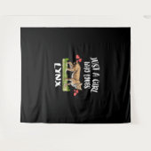 オオヤマネコが大好きな女の子 タペストリー (正面(横))