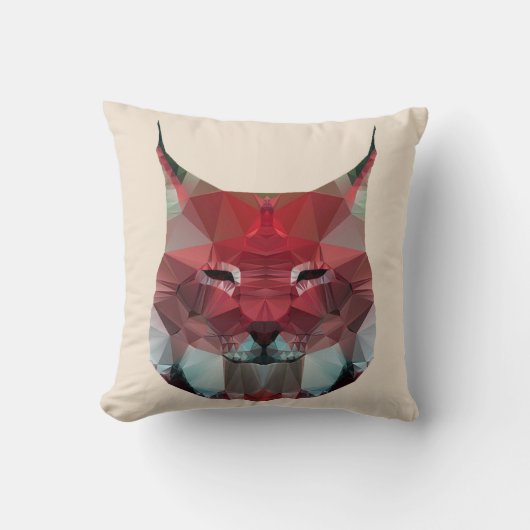 オオヤマネコのクッション クッション (正面)