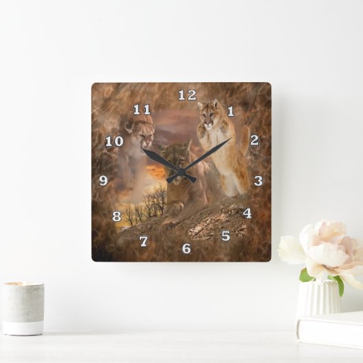オオヤマネコのクーガーの動物のコラージュの時計 スクエア壁時計 (ホーム)