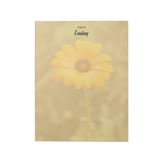 オカスタムレンジ春アフリカデイジー接写フォト ノートパッド (回転)