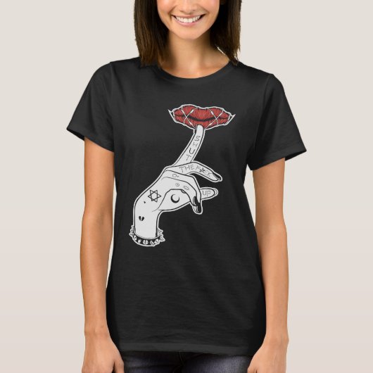 オカルトダーク魔法ゴシック非神聖エモサタンゴシック Tシャツ (正面)
