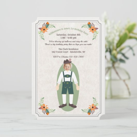 オクトーバーフェストの少年写真招待状 招待状 (スタンド正面)