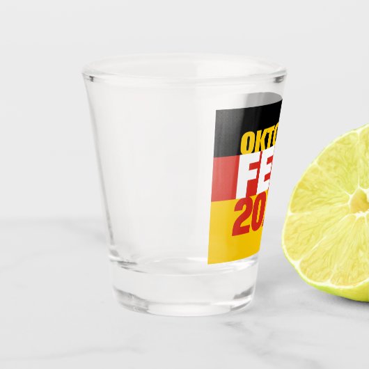 オクトーバーフェストオクトーバーフェストドイツ国旗 ショットグラス (左)