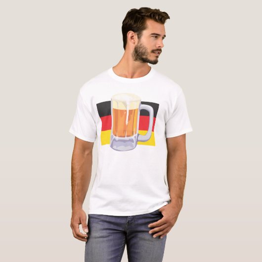 オクトーバーフェストビールとドイツ国旗 Tシャツ (正面フル)