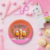 オクトーバーフェストビールレディースグラスオンピンクパステル7" ペーパープレート (パーティー)