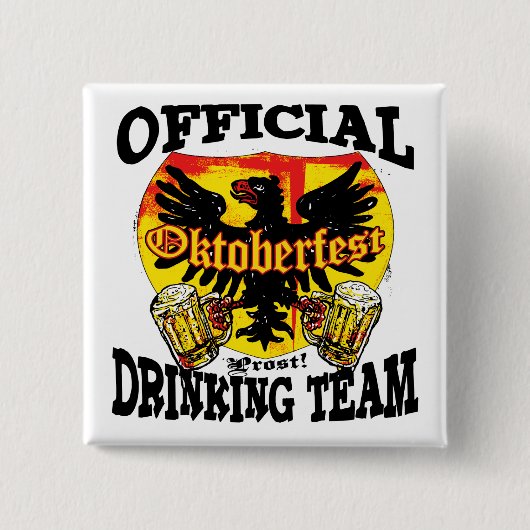 オクトーバーフェストビール飲むチームワイシャツおよびギフト 缶バッジ (正面)