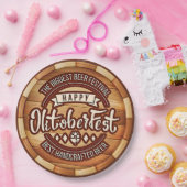 オクトーバーフェストフェスティバルブラウン木製ビアバレル9" ペーパープレート (パーティー)