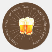 オクトーバーフェスト20xxビールグラスブラウン日が差すこと ラウンドシール (正面)