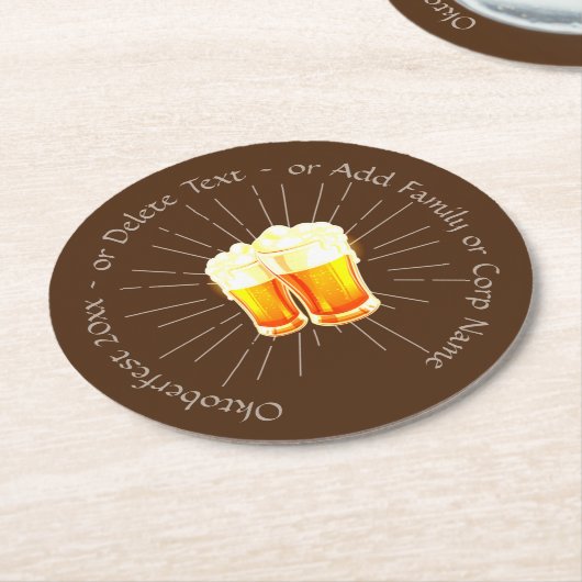 オクトーバーフェスト20xxビールグラスブラウン日が差すこと ラウンドペーパーコースター (アングル)