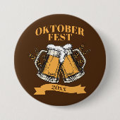 オクトーバーフェスト20xx年ブラウンビールパーティーを煮込む 缶バッジ (正面)
